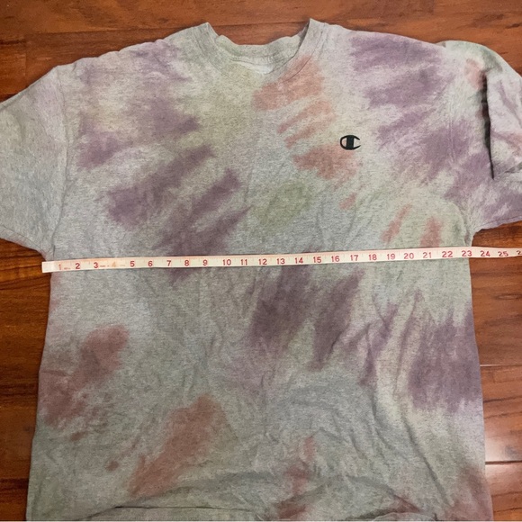 Champion Tie Dye Shirt Size XXL - Picture 5 of 6